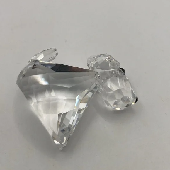 Swarovski Crystal Dog Figurine On Mirror Base - Picture 6 of 12